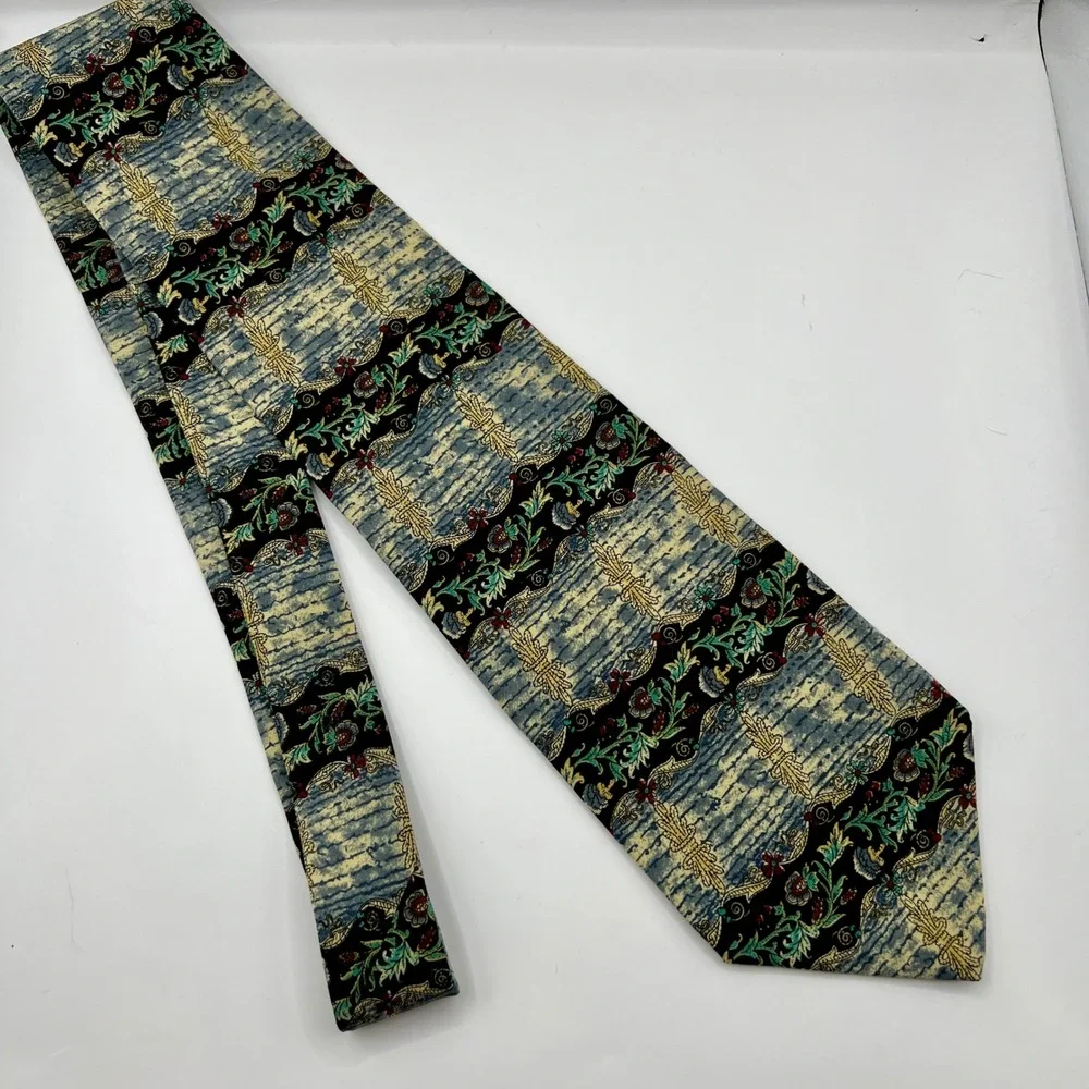 Metropolitan Museum of Art Silk Necktie Mens Floral Pattern Blue Gold‎